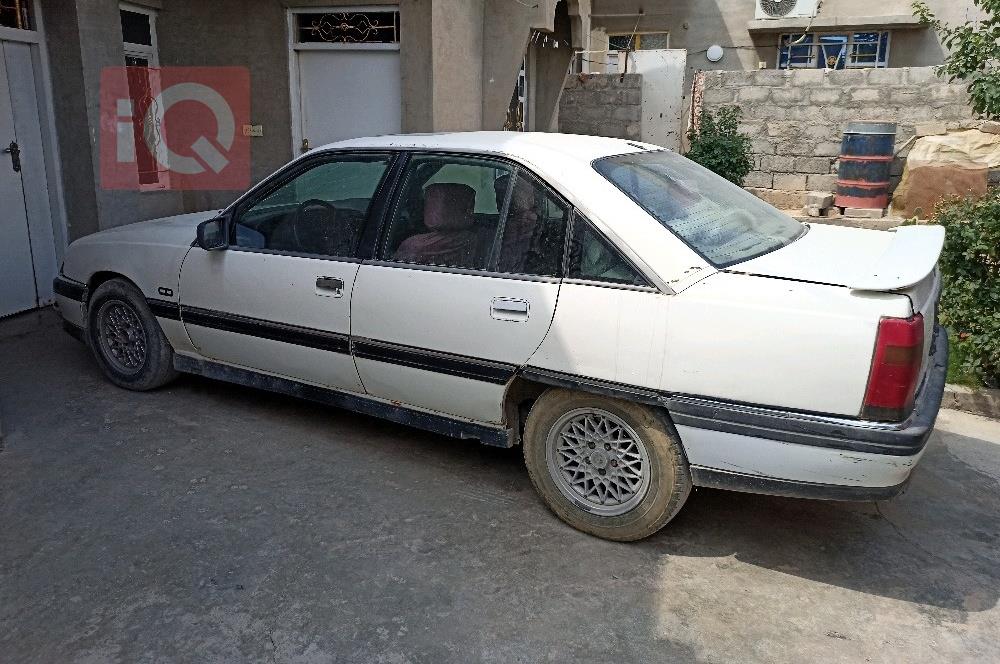 Opel Omega